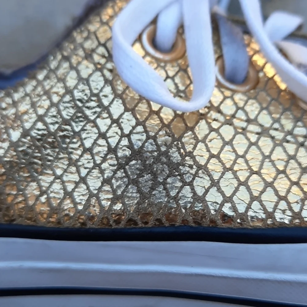 Converse Chuck Taylor All Star Metallic Gold Snakeskin Low Top Sneakers Women's
